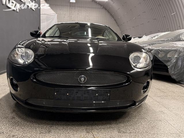 Jaguar XK